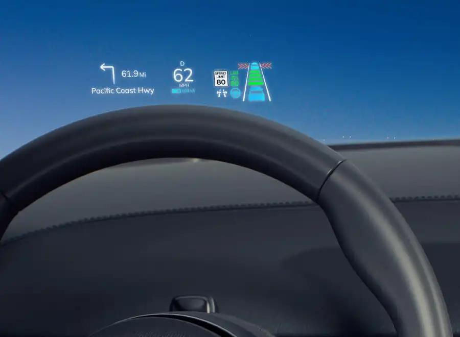 HUD tích hợp sẵn tại đại lý Toyota Vinh